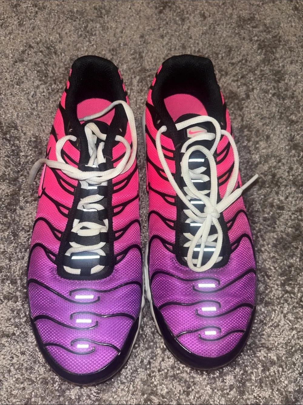 Nike Women's Pink to Purple Gradient Running Sneakers